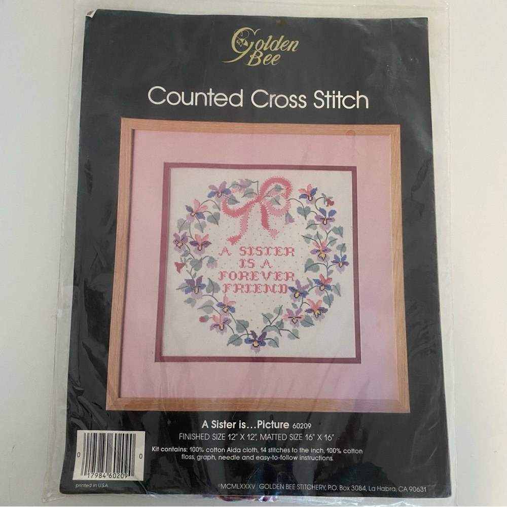 Golden Bee counted cross stitch A Sister Is A Forever Friend 60209